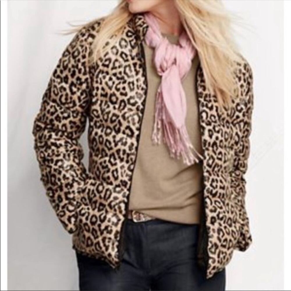 NWOT lands end leopard print goose down jacket. Small 6–8.